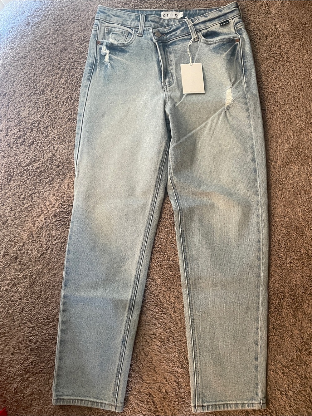 Cello Women’s Light Blue High-Rise Straight Jeans